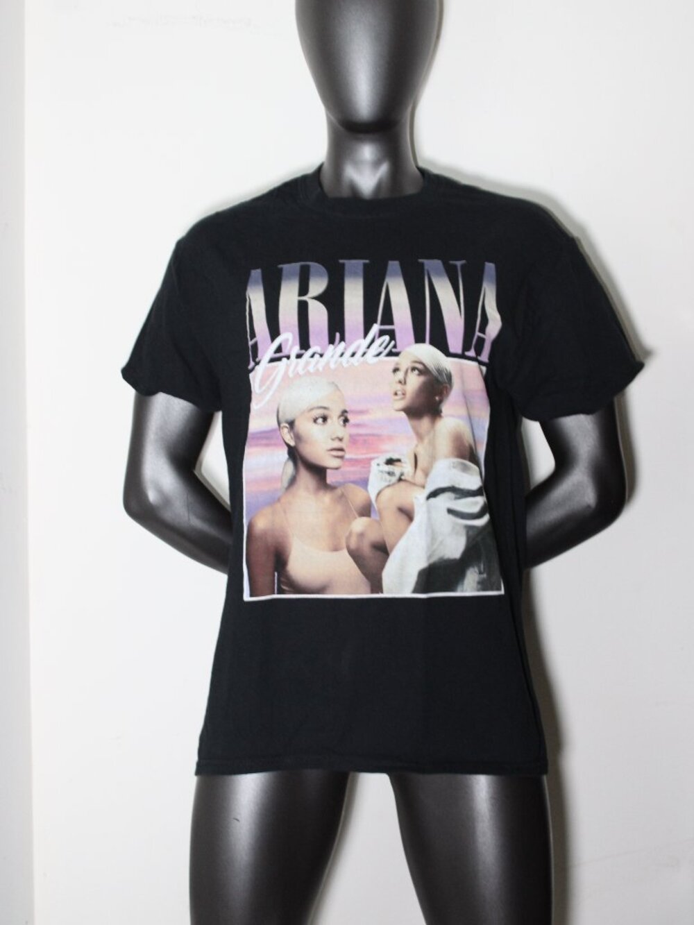Ariana Grande T-Shirt